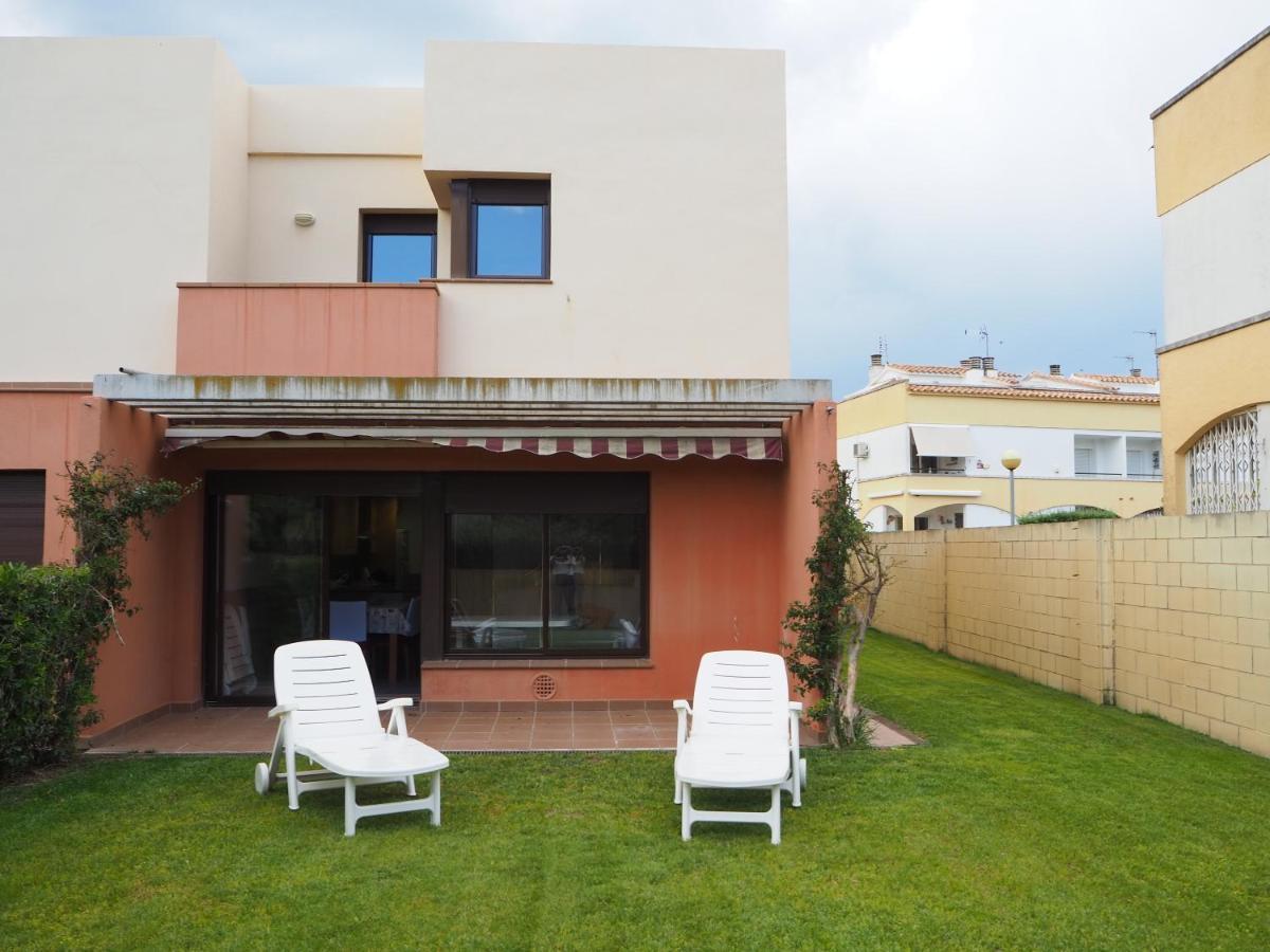 Villa Casa l'Escala, piscina comuntària i jardí privat Exterior foto